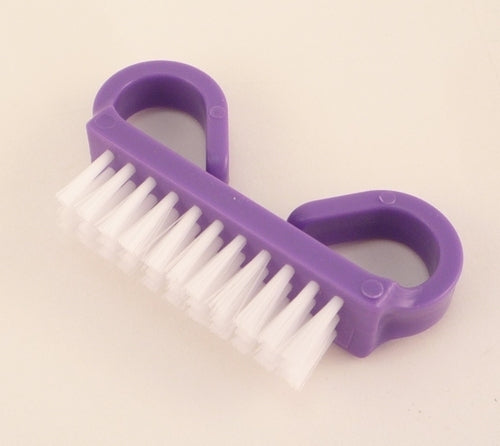 Brosse à ongles violette à poils blancs 4-1/4 x 1-5/8 po - chacune